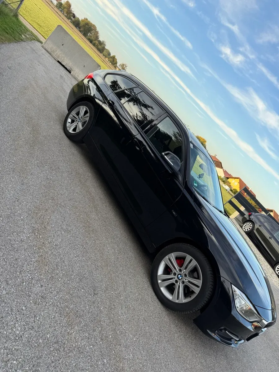 BMW 3 Series 2013 photo 2