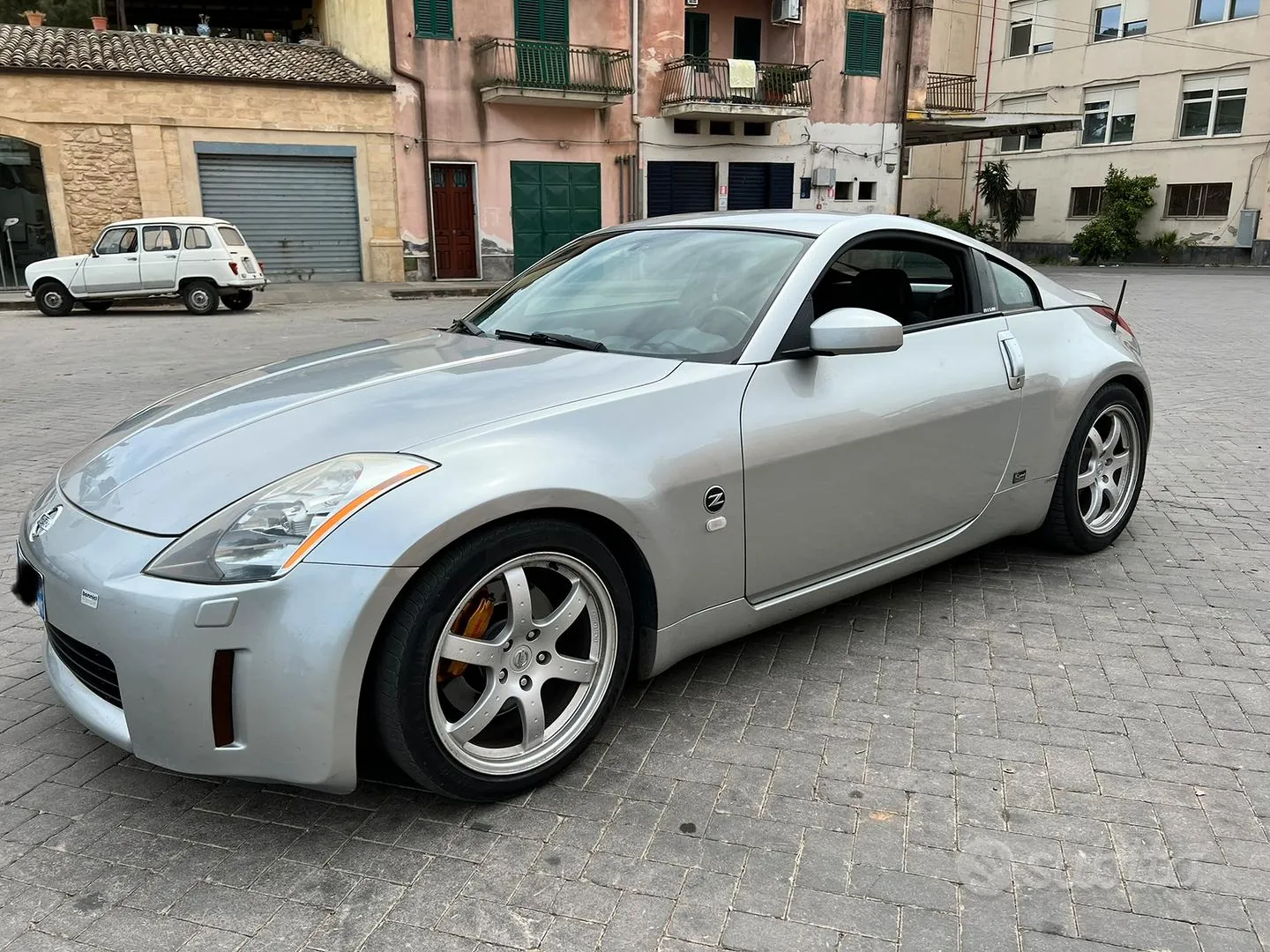 Nissan 350Z 2004 photo 2