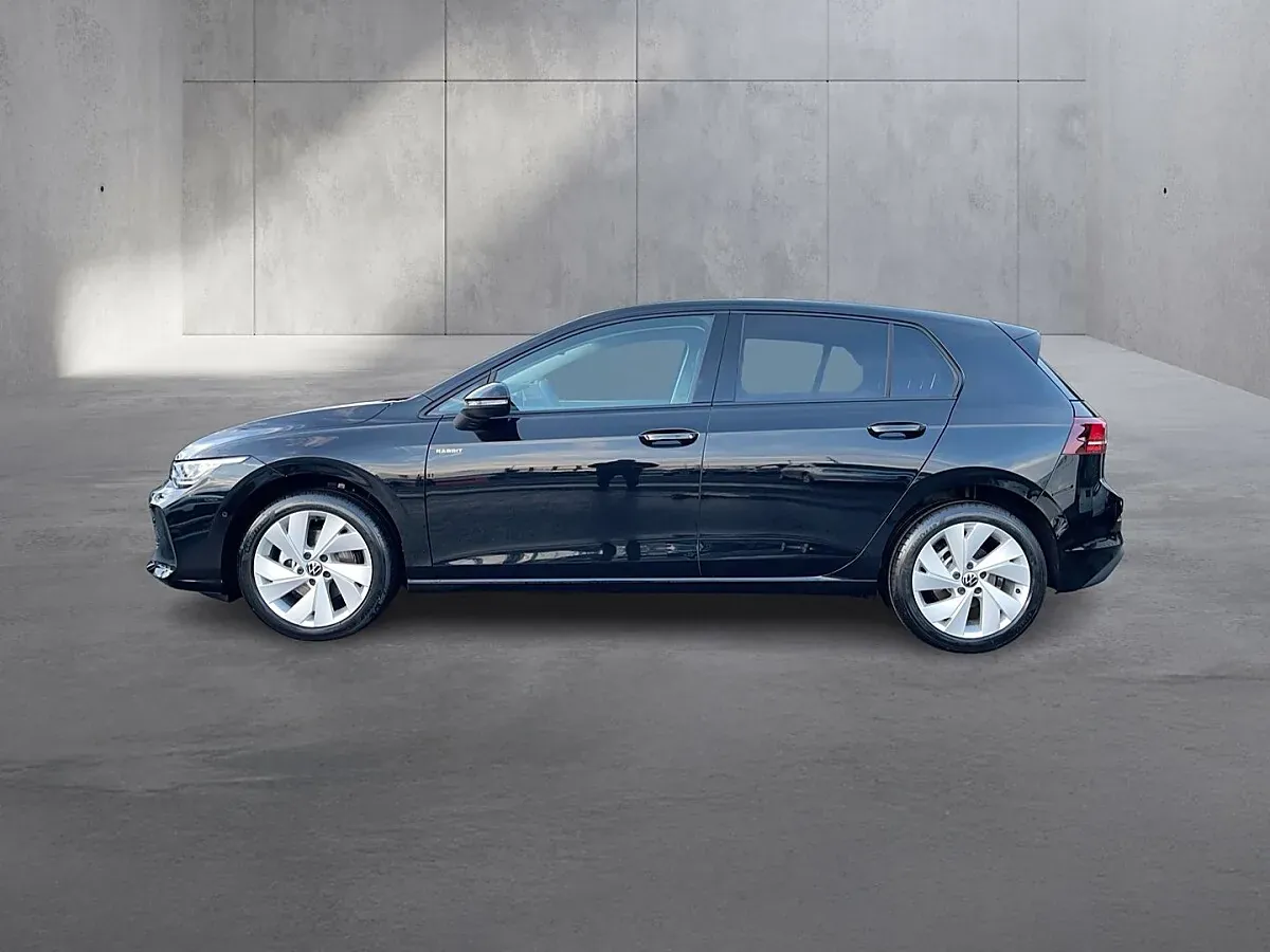 Volkswagen Golf 2026 photo 2