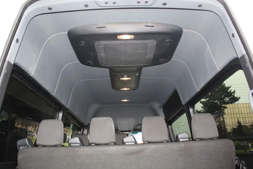Mercedes-Benz Sprinter 2025 photo 3