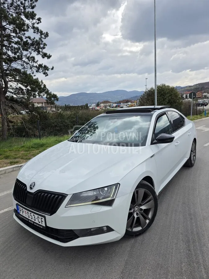 Skoda Superb 2018 photo 3