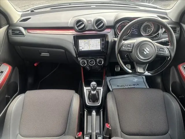 Suzuki Swift Sport 2020 photo 3