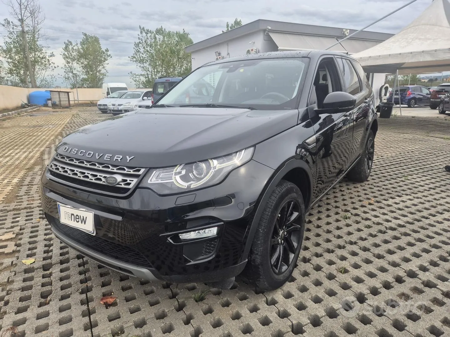Land Rover Discovery Sport 2017 photo 4