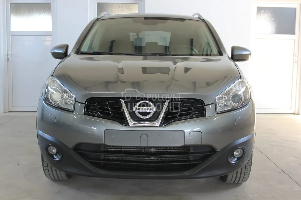 Nissan Qashqai 2012 photo 2