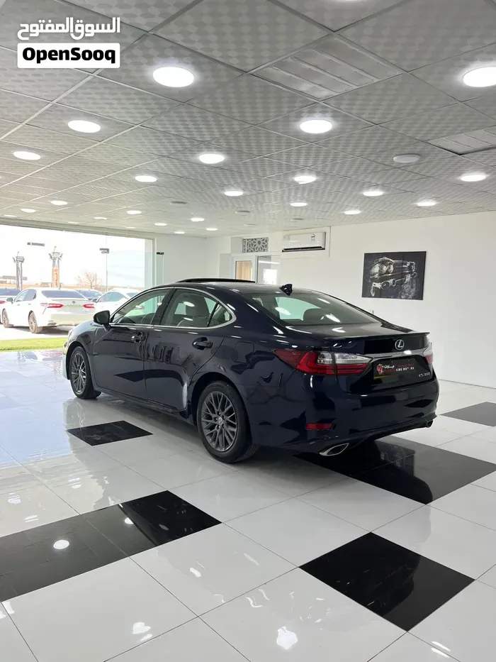 Lexus Es 2018 photo 4