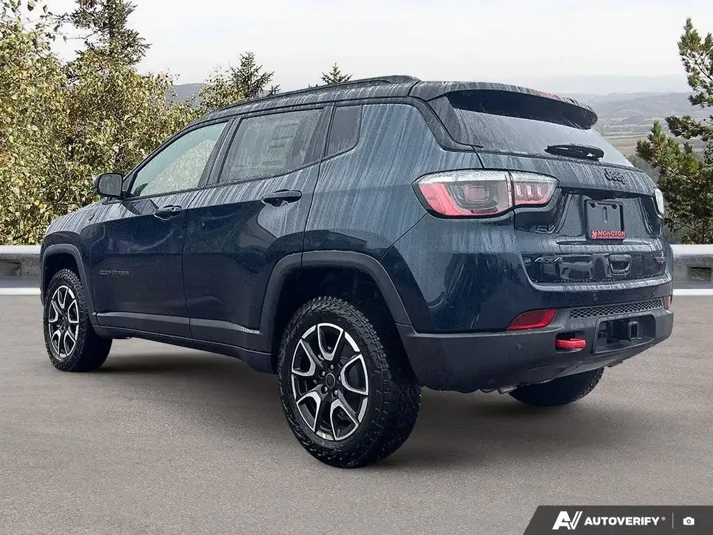 Jeep Compass 2026 photo 4