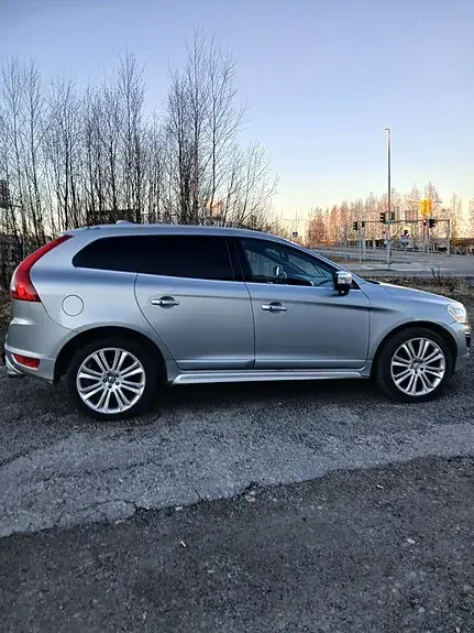 Volvo Xc60 2013 photo 2