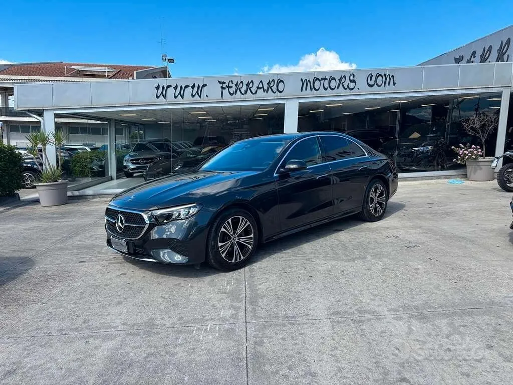Mercedes-Benz E 220 D