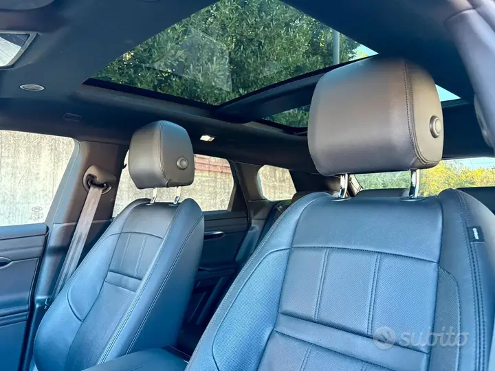 Land Rover Range Rover Evoque 2022 photo 5
