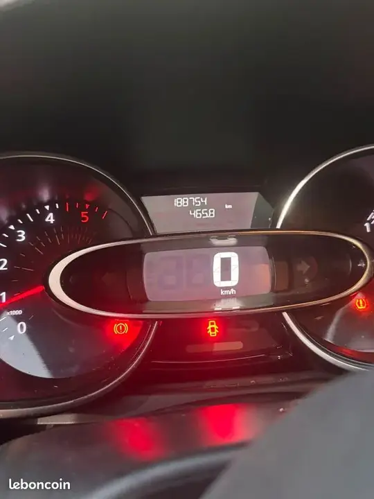 Renault Clio 2019 photo 4