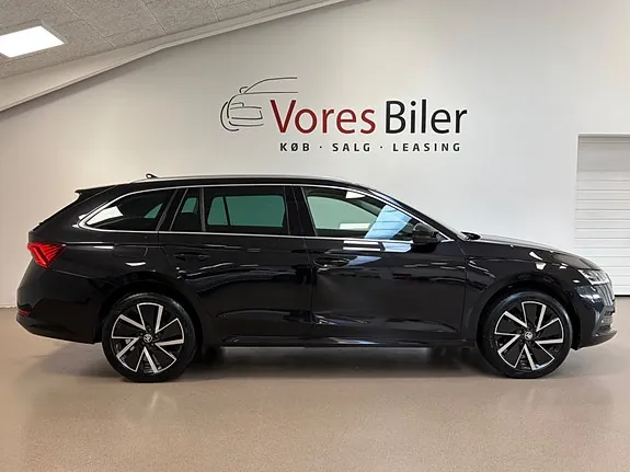 Skoda Octavia 2021 photo 3