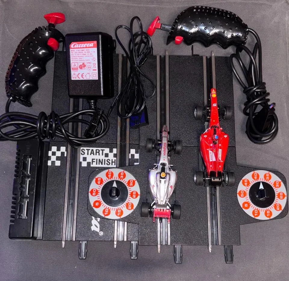 Carrera Go!!! Rennbahn Set
