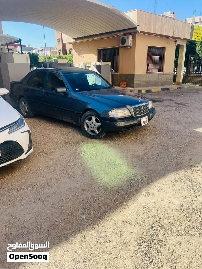 Mercedes-Benz C-Class 1999 photo 2