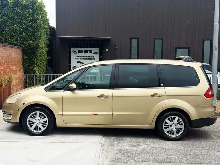 Ford Galaxy 2008 photo 5