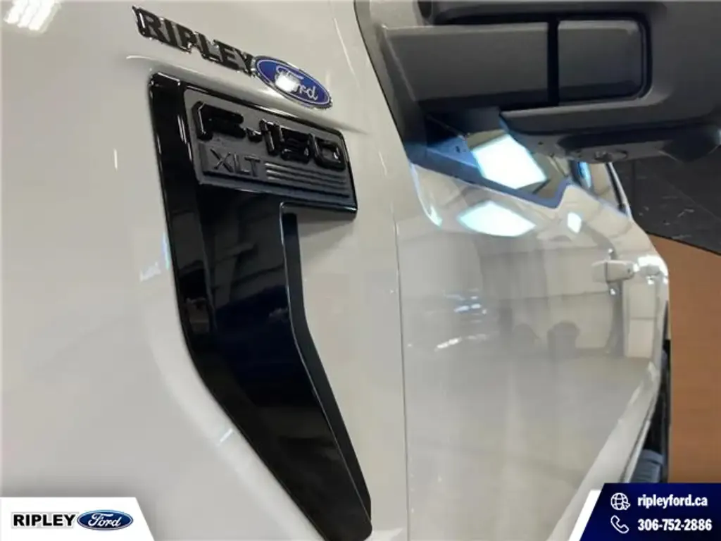 Ford F-150 2026 photo 3