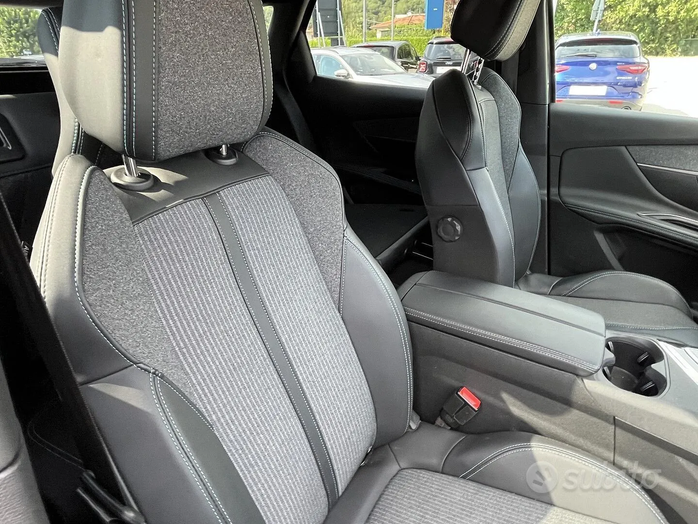 Peugeot 3008 2023 photo 3