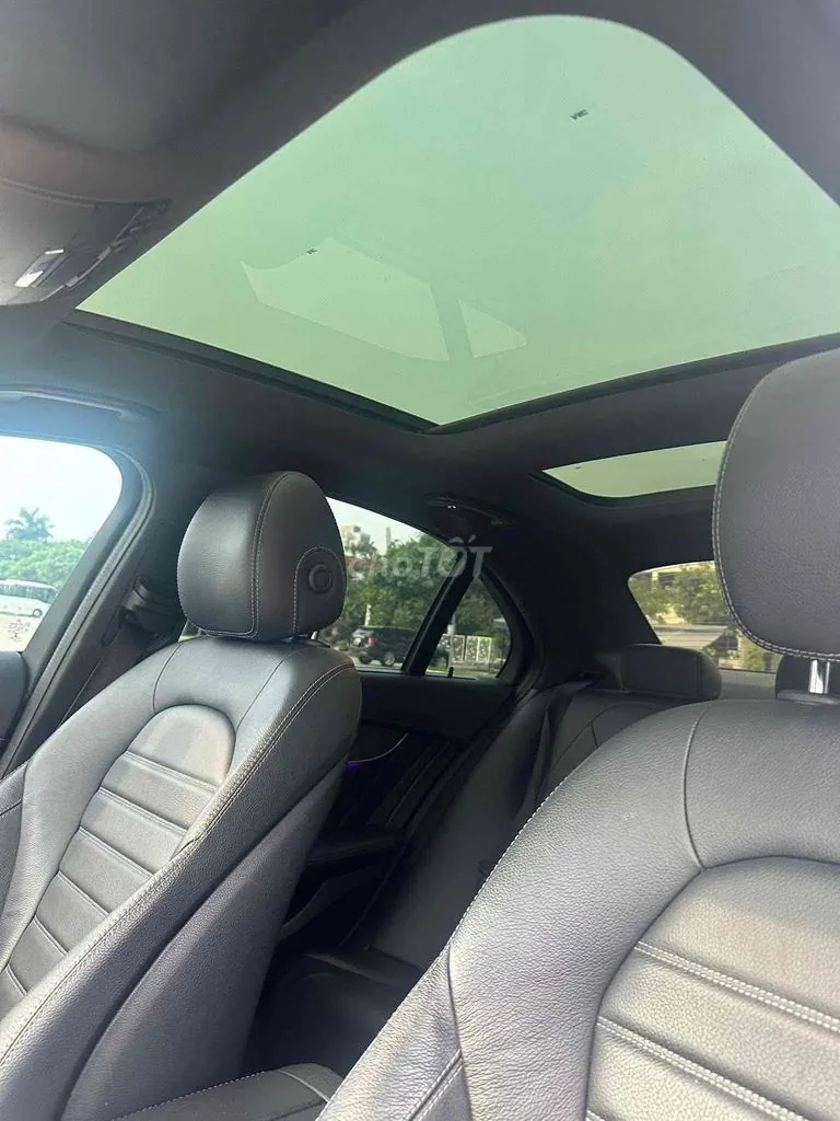 Mercedes-Benz C-Class 2020 photo 5