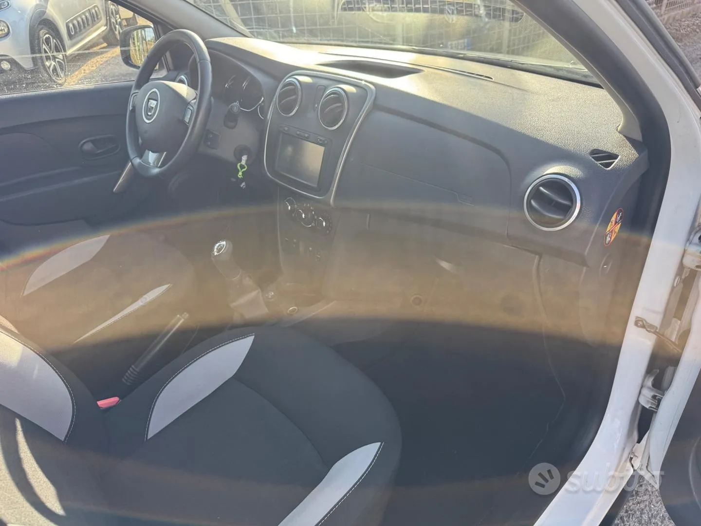 Dacia Sandero 2016 photo 3