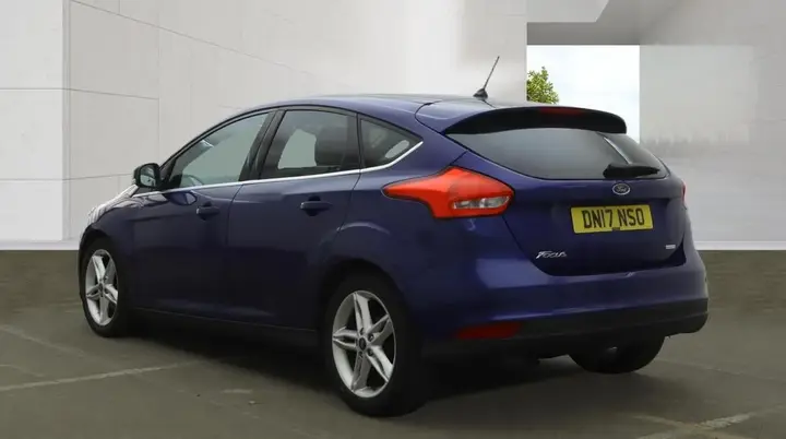 Ford Focus 2017 photo 2