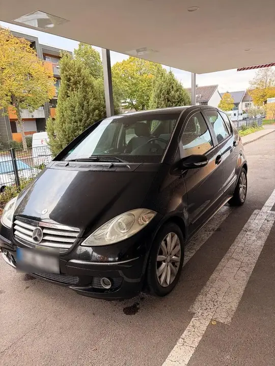 Mercedes-Benz A200