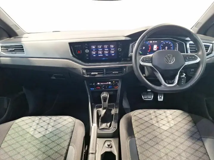 Volkswagen Polo 2023 photo 3