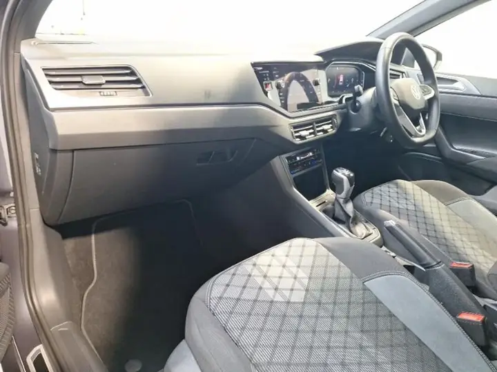 Volkswagen Polo 2023 photo 5