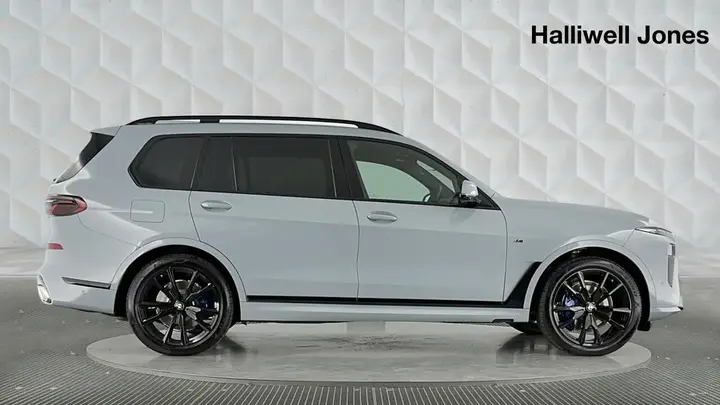 BMW X7 photo 3