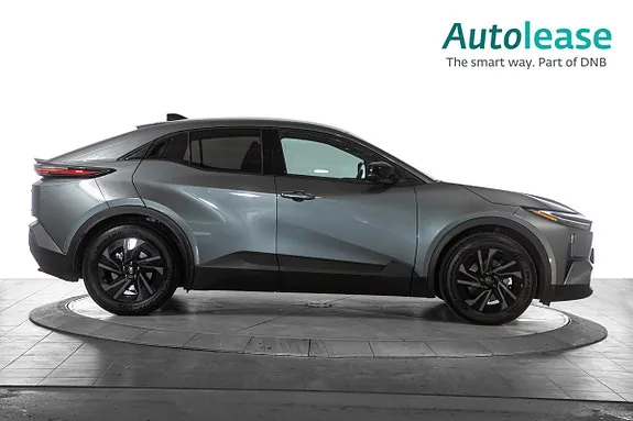 Toyota C-Hr 2026 photo 2