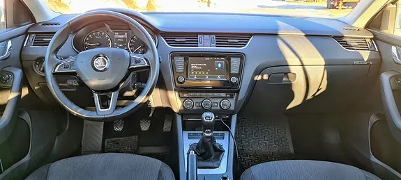 Skoda Octavia 2017 photo 5