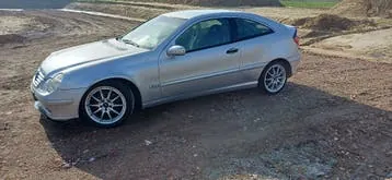 Mercedes-Benz C180