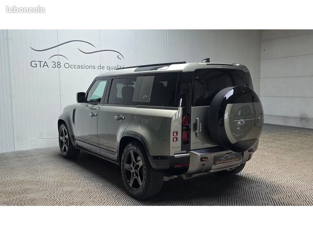 Land Rover Defender 2023 photo 5
