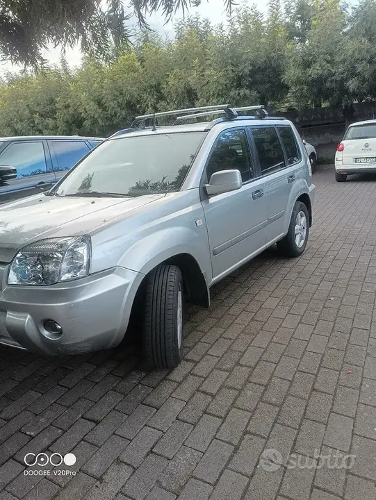 Nissan X-Trail 2006 photo 2
