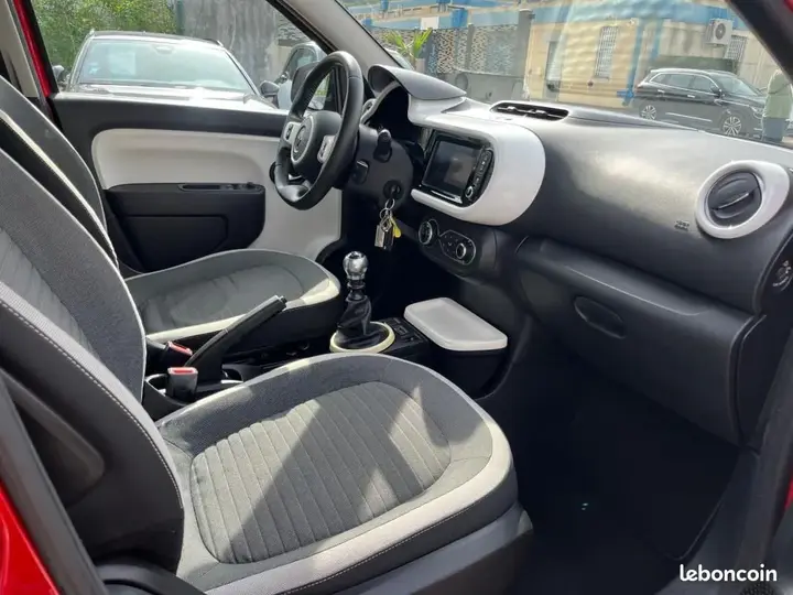Renault Twingo 2016 photo 3