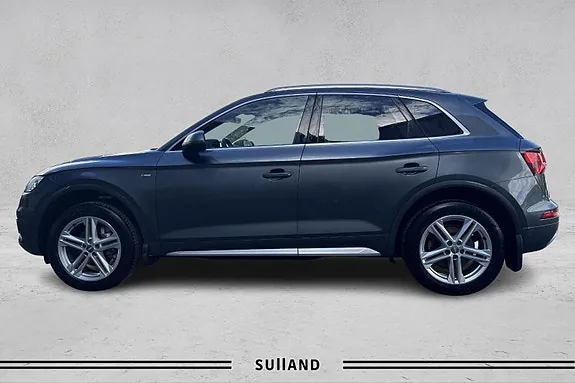Audi Q5 2019 photo 2