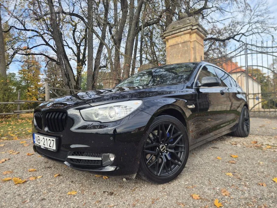 BMW 530