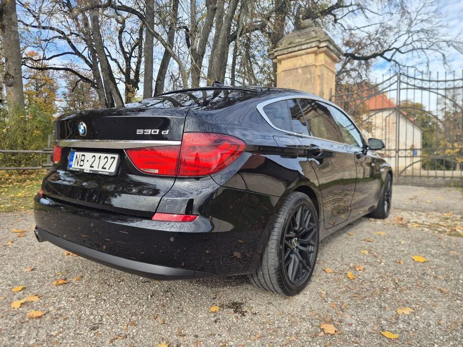 BMW 530 2009 photo 4