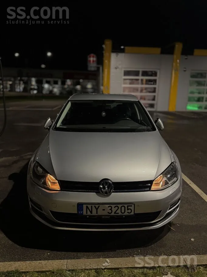 Volkswagen Golf 2015 photo 2