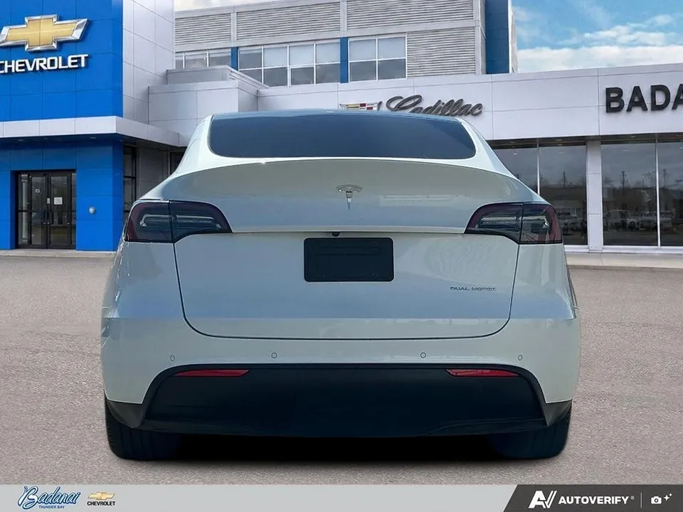 Tesla Model Y 2022 photo 5
