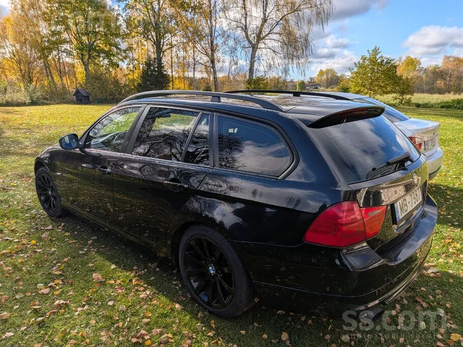 BMW 318 2008 photo 4