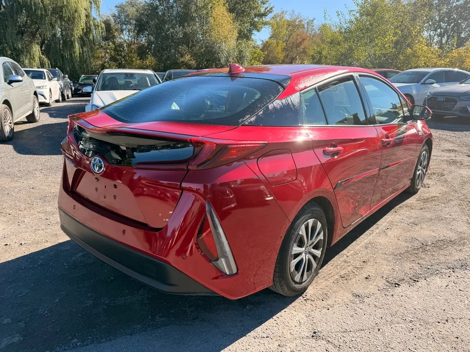 Toyota Prius Prime 2020 photo 4