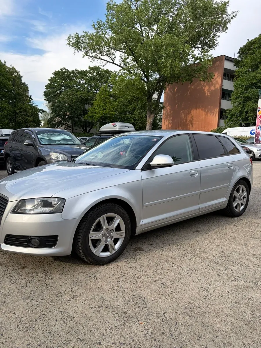 Audi A3 2009 photo 3