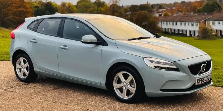 Volvo V40 2017 photo 5