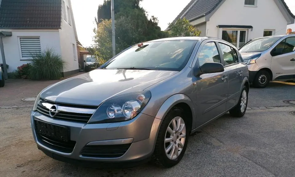 Opel Astra H