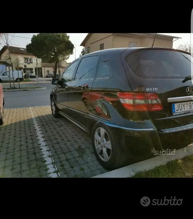 Mercedes-Benz B 2009 photo 2