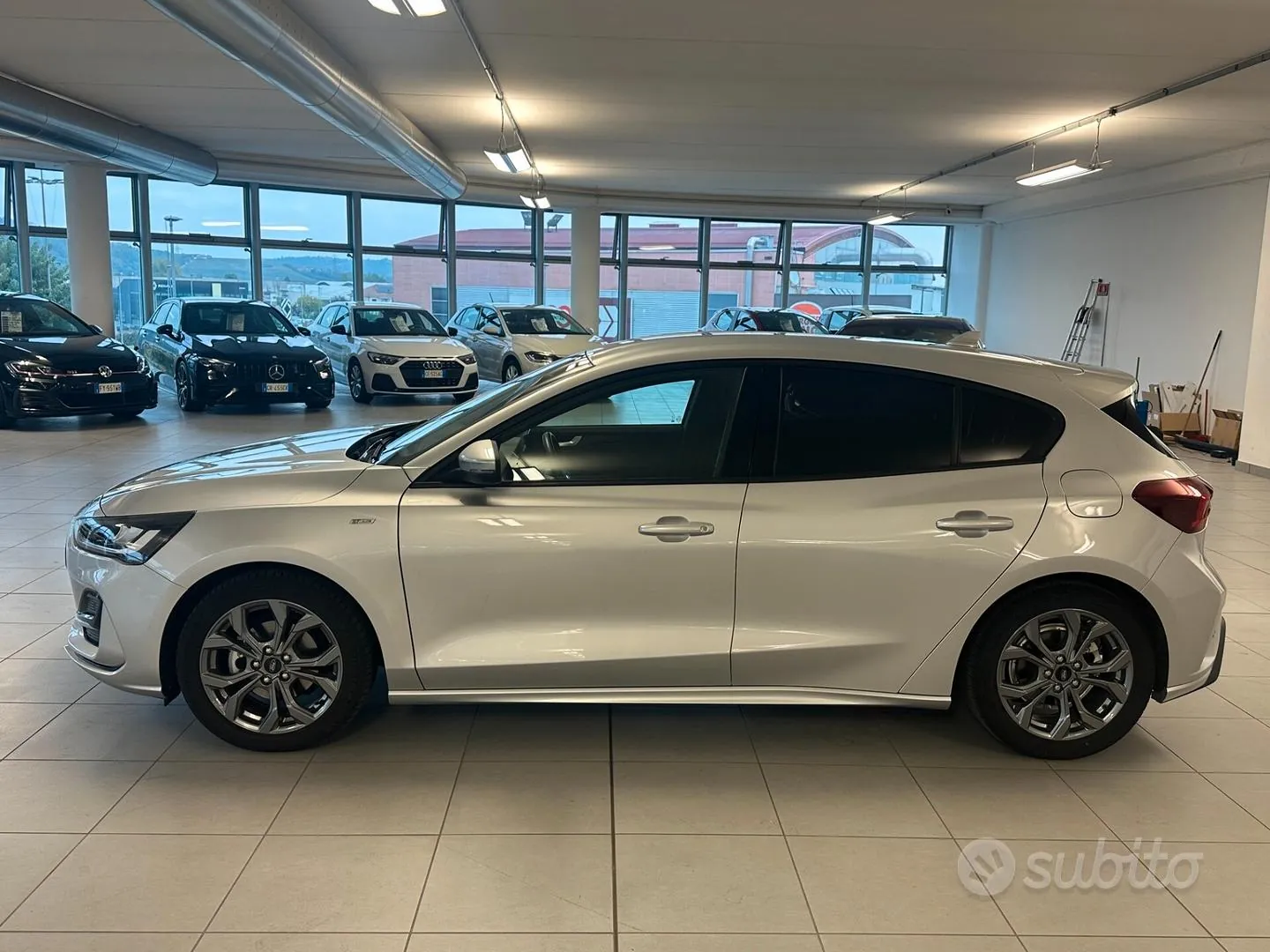 Ford Focus 2023 photo 4