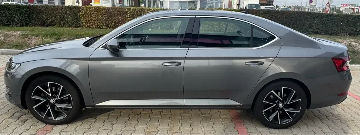 Skoda Superb 2023 photo 3