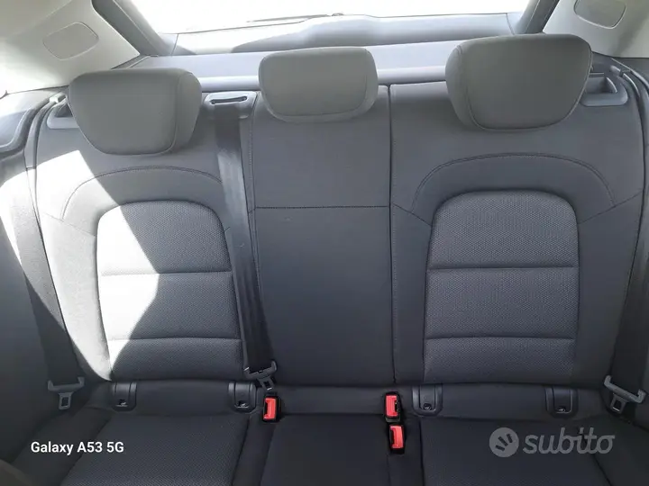 Audi Q3 2017 photo 4