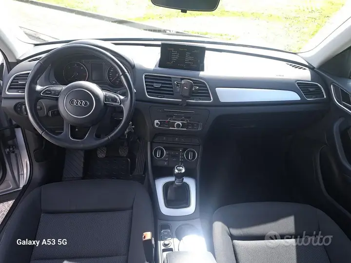 Audi Q3 2017 photo 3