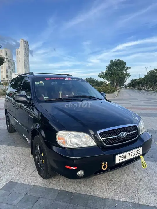 Kia Carnival 2009 photo 2