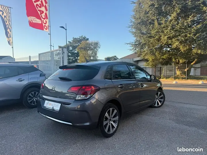Citroen C4 2015 photo 4